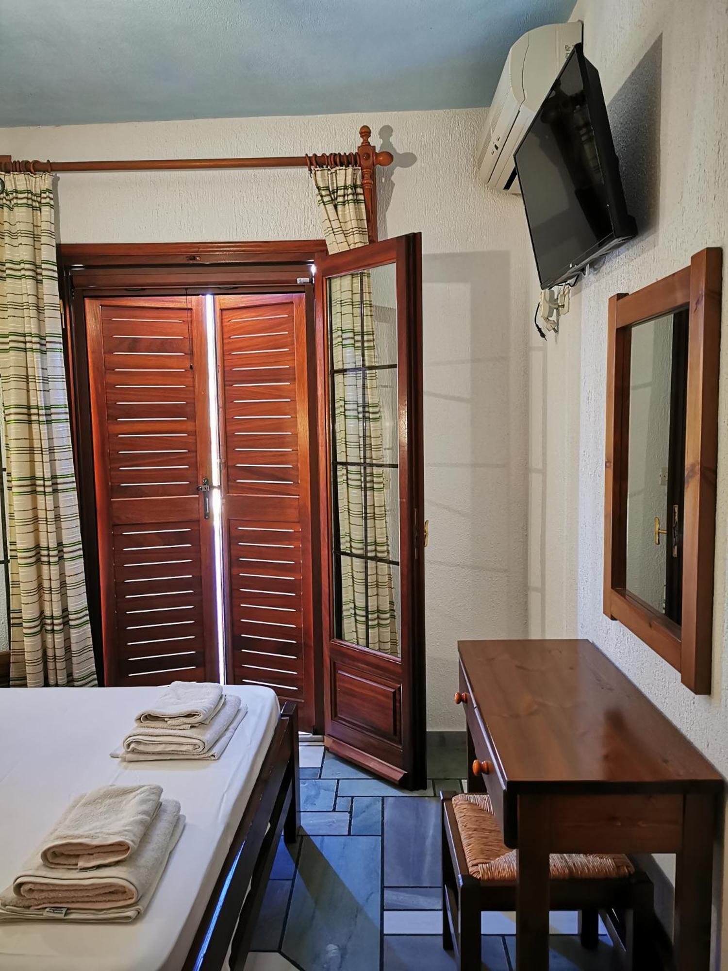 Marcello Country Houses Parikia  Ngoại thất bức ảnh